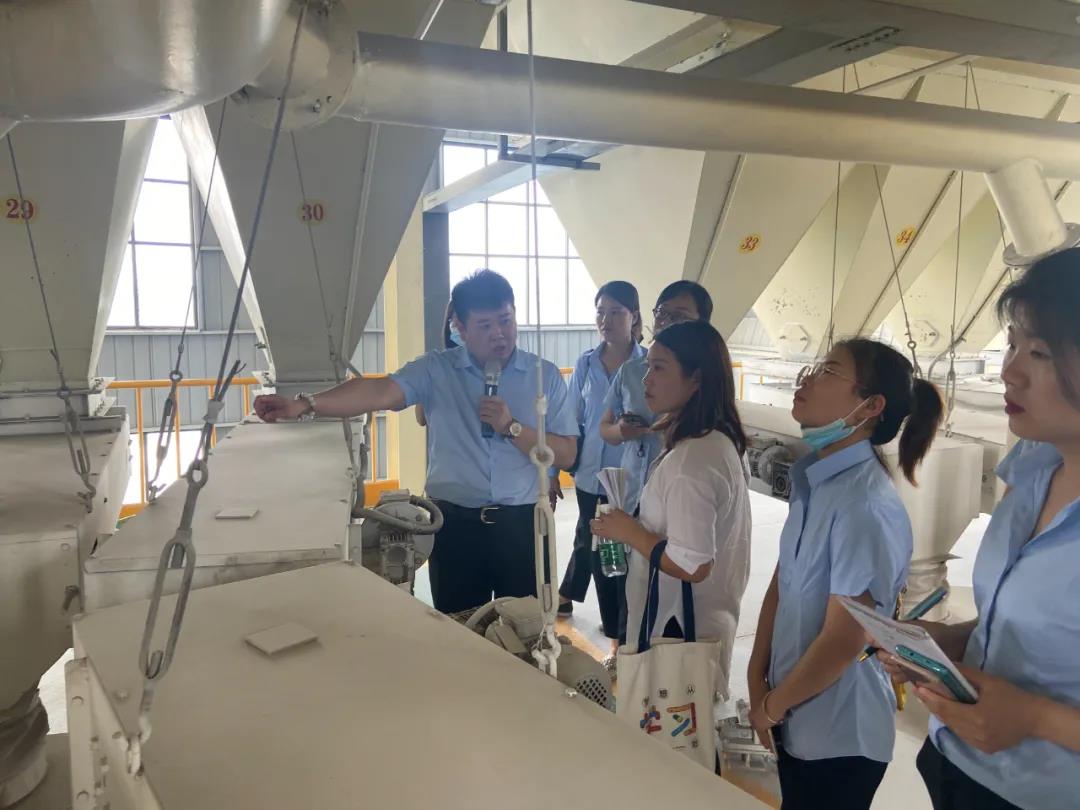 以心迎新 從新出發(fā) | 榮盛科技集團(tuán)組織新員工到生產(chǎn)基地參觀(guān)學(xué)習(xí)